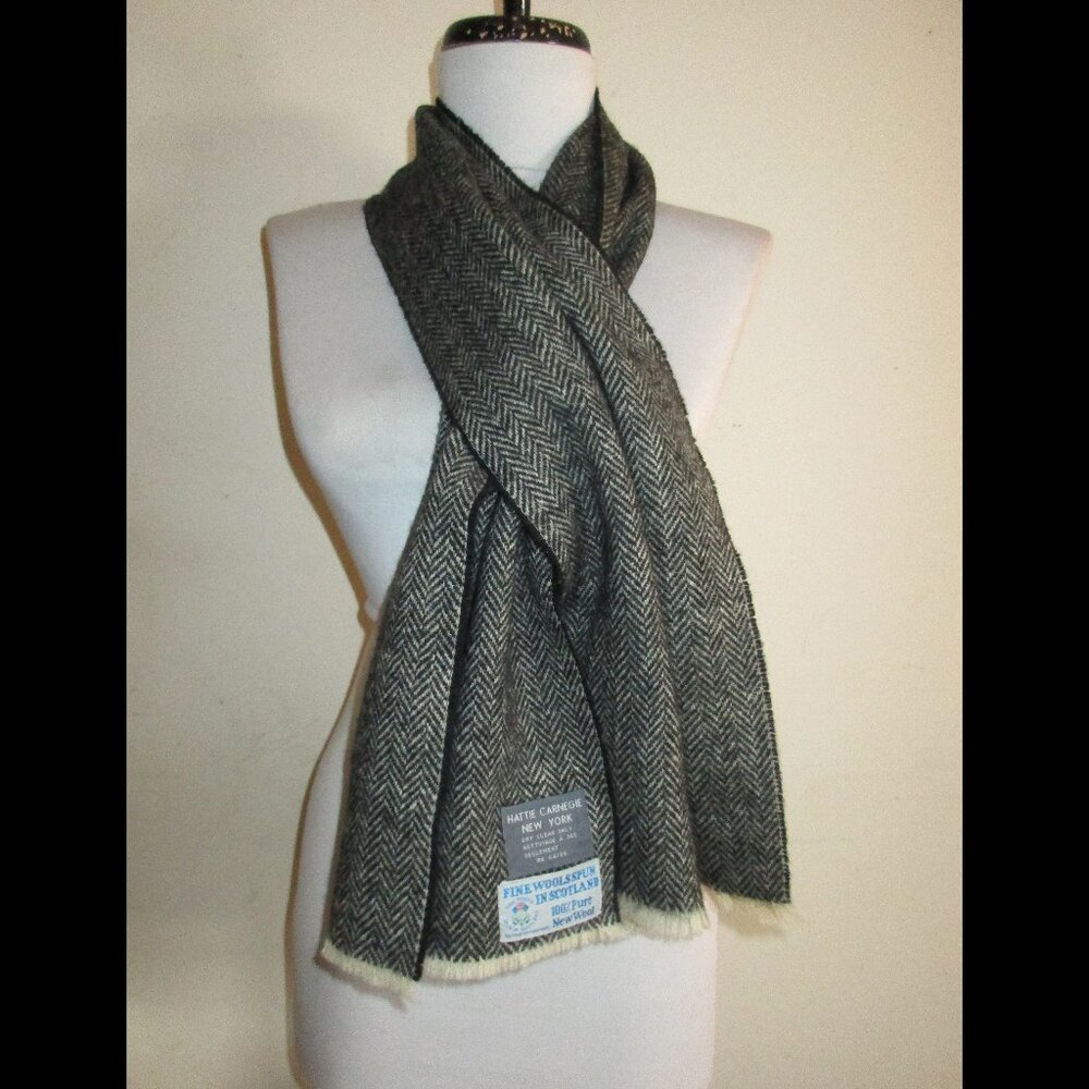 Vintage Hattie Carnegie New York Herringbone Wool Scarf Wool Spun in Scotland